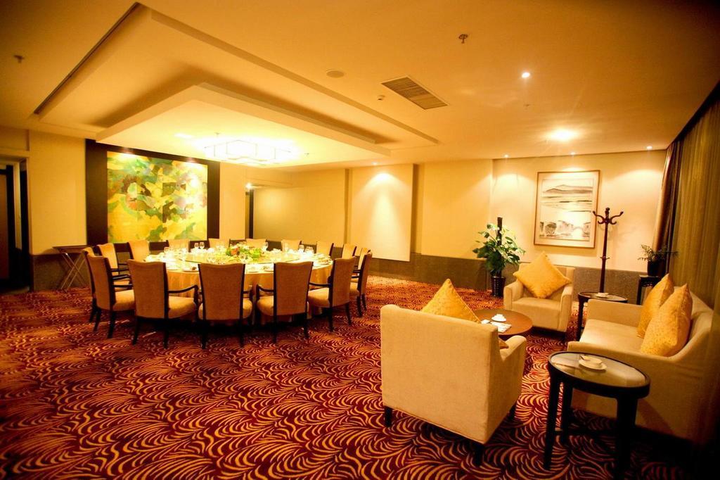 Landison Hotel הוצ'ז'ואו מראה חיצוני תמונה