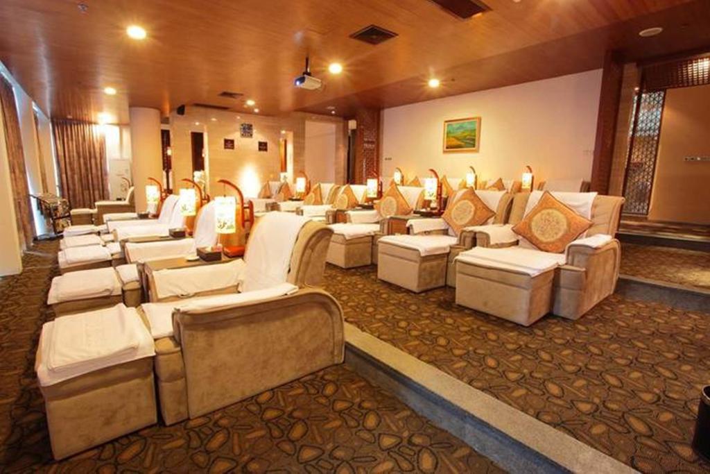 Landison Hotel הוצ'ז'ואו מראה חיצוני תמונה